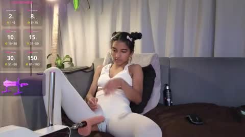 yuliethpetite online show from 02-20-26, 11:22