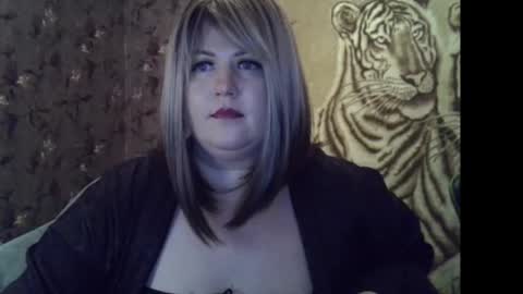 yuliiared online show from 12-18-25, 06:08