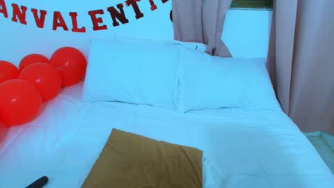 Yulina online show from 02-15-25, 03:42