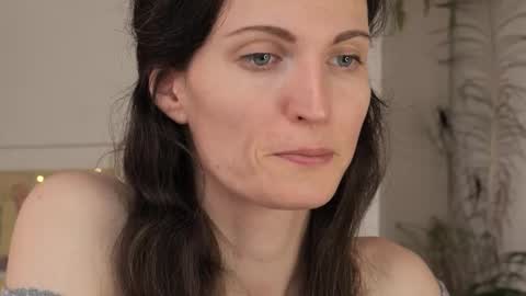 yulla dao online show from 02-25-25, 12:03