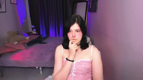 Yumi online show from 04-08-26, 01:44