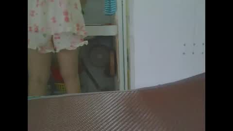 Snapshot of yumi123_ chatting on 11-01-25, 12:34 yumi123_ online show from 11-01-25, 12:34