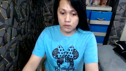 yumi online show from 10-02-25, 03:35