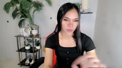 Snapshot of yumiexx chatting on 08-05-26, 02:53 CALL ME YUMLEXX online show from 08-05-26, 02:53