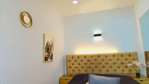 YumiViolet online show from 03-13-26, 05:08