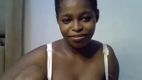 yummy_boobs01 online show from 03-24-26, 06:24