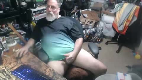 yummyflguy online show from 06-04-26, 10:49