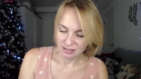 Snapshot of yummylilya chatting on 12-02-24, 02:19 Lillya online show from 12-02-24, 02:19