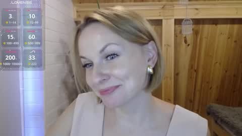 Snapshot of yummylilya chatting on 09-20-25, 12:50 Lillya online show from 09-20-25, 12:50