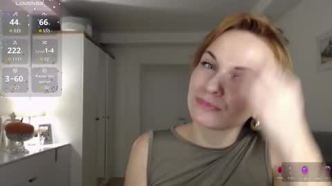 Snapshot of yummylilya chatting on 11-08-25, 02:28 Lillya online show from 11-08-25, 02:28