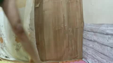 Snapshot of yummysexyhardnipple08 chatting on 02-18-25, 04:48 jhess online show from 02-18-25, 04:48