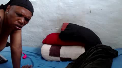 Snapshot of yummytittsxx chatting on 03-11-26, 03:56 yummytittsxx online show from 03-11-26, 03:56