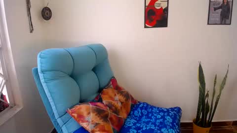 zara online show from 11-20-25, 07:35