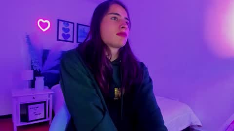yuna_queen online show from 10-09-25, 01:53