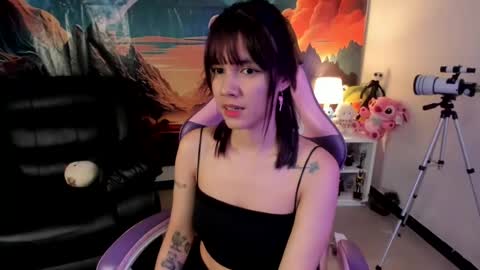 Yuna online show from 06-19-26, 04:55