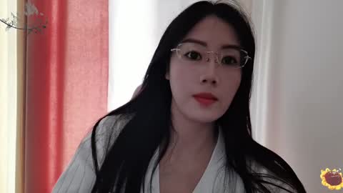 YunEr online show from 12-25-24, 05:37