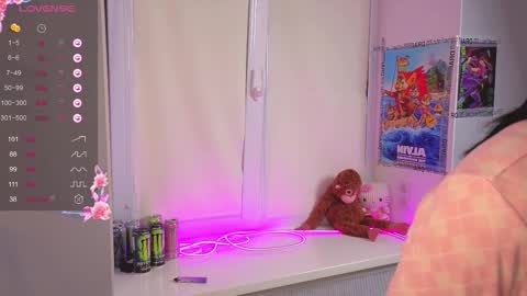 Snapshot of yung_leana chatting on 11-18-25, 08:24 yung_leana online show from 11-18-25, 08:24