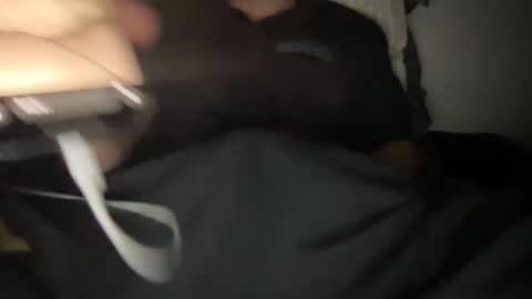 Snapshot of yungbull06 chatting on 09-11-25, 02:22 Yung Bull online show from 09-11-25, 02:22