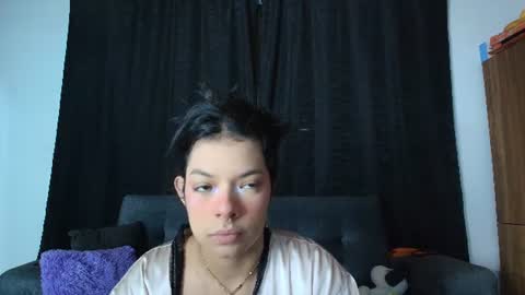 Snapshot of yungelitamor_ chatting on 07-23-26, 05:16 ELITA online show from 07-23-26, 05:16