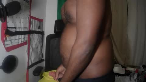 Snapshot of yungma chatting on 11-01-25, 04:58 yungswade online show from 11-01-25, 04:58