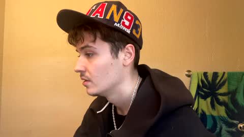 yungstudbev online show from 01-23-25, 03:43