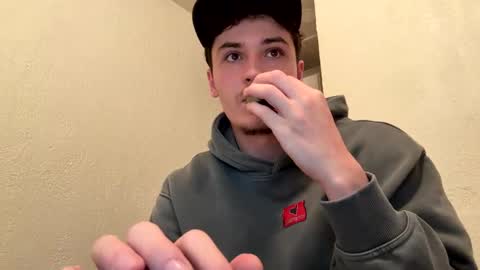 yungstudbev online show from 09-24-25, 03:10