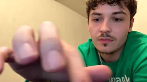 yungstudbev online show from 10-17-25, 02:04