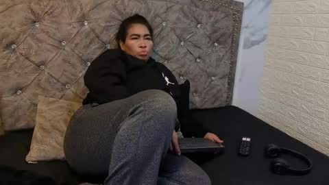 yunkeyc online show from 04-24-26, 02:14