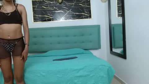  yuri queen  online show from 04-20-26, 07:37