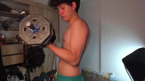 yurii_moody online show from 11-04-25, 01:05