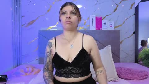 Yutori online show from 04-25-26, 01:41