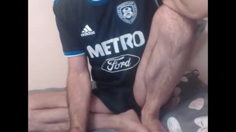 Snapshot of yvesstorm5 chatting on 11-30-25, 03:38 yvesstorm5 online show from 11-30-25, 03:38