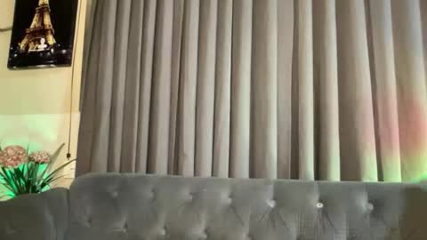 Miss Cali online show from 12-20-25, 05:53