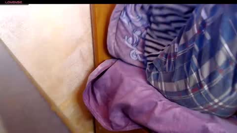 Snapshot of yzza_suave chatting on 02-22-25, 11:57 yzza_suave online show from 02-22-25, 11:57