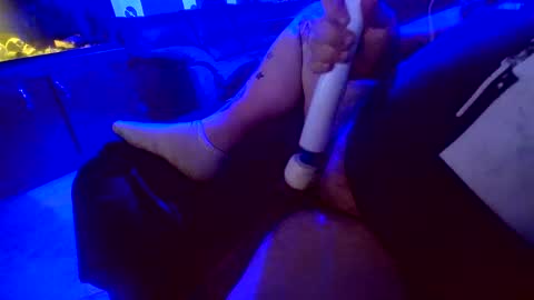 Snapshot of z0rl0c chatting on 01-19-25, 04:12 Z0RL0C online show from 01-19-25, 04:12