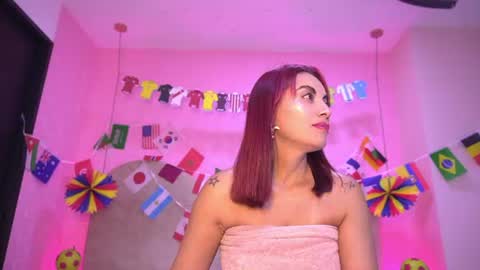Zoe  online show from 06-19-26, 03:00