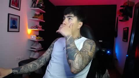 zac_muller1 online show from 10-16-25, 02:01