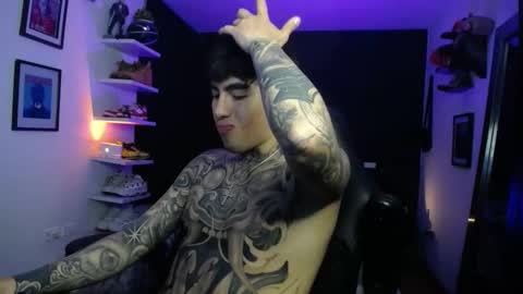 zac_muller1 online show from 10-19-25, 02:01