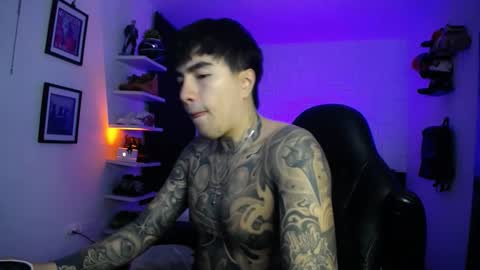 zac_muller1 online show from 03-17-26, 04:28