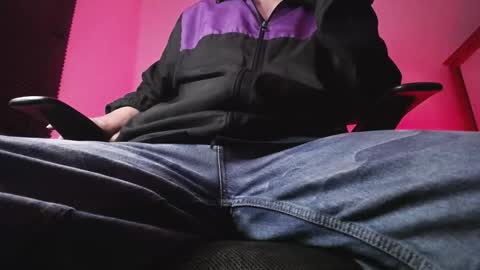 Zac Freelance model online show from 10-26-25, 04:18