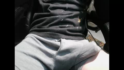 zach52590 online show from 10-30-25, 12:17