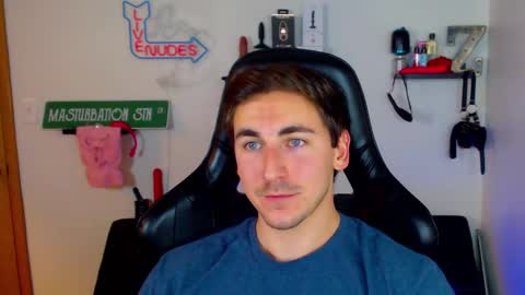 Zach Rhyder online show from 12-19-24, 01:50