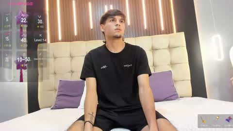 zack23__ online show from 06-23-26, 03:15