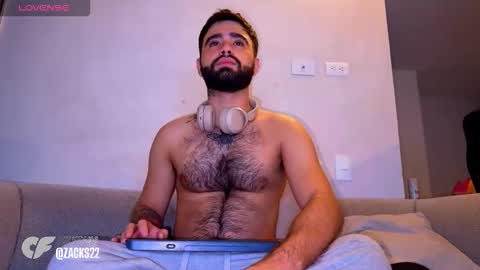 zack_sullivan22 online show from 03-04-26, 08:09