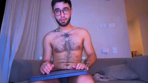 Snapshot of zack_sullivan22 chatting on 05-08-26, 01:22 zack_sullivan22 online show from 05-08-26, 01:22