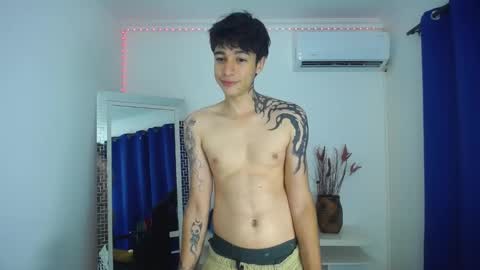 Snapshot of zacktk7 chatting on 02-05-25, 11:39 zack online show from 02-05-25, 11:39