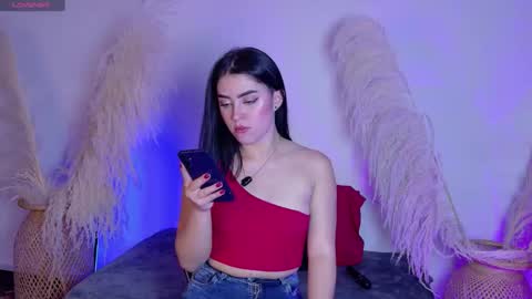 Snapshot of zafira_kh chatting on 11-13-25, 09:25 Zafira online show from 11-13-25, 09:25