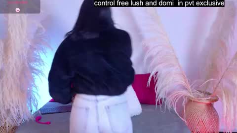 Snapshot of zafira_kh chatting on 11-24-25, 06:29 Zafira online show from 11-24-25, 06:29