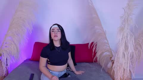 Snapshot of zafira_kh chatting on 12-01-25, 06:46 Zafira online show from 12-01-25, 06:46