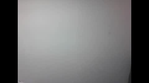 Zafiro online show from 12-14-25, 01:00